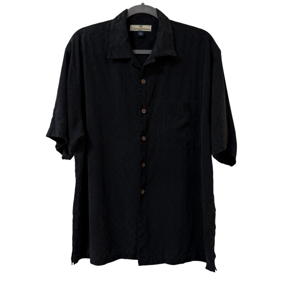 TOMMY BAHAMA “Chairman of the board” black silk camp shirt men’s M embroidered - Picture 2 of 9